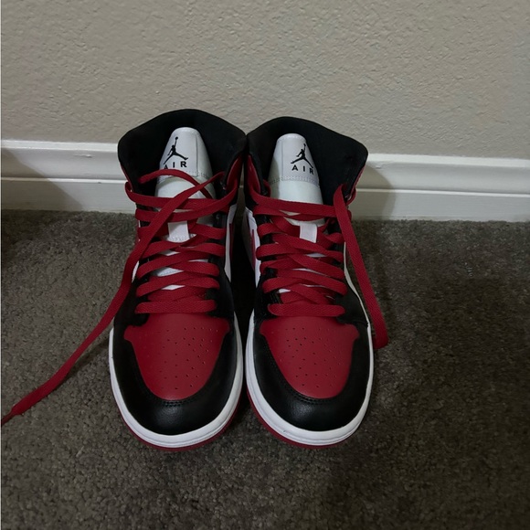 Nike air jordan - Picture 1 of 2